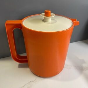 Vintage Tupperware pitcher, burnt orange